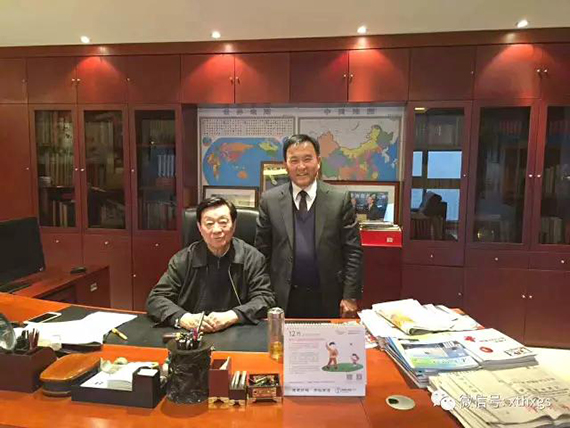 煤機(jī)行業(yè)內(nèi)第一本《煤礦井下架空乘人裝置》專業(yè)書籍正式出版