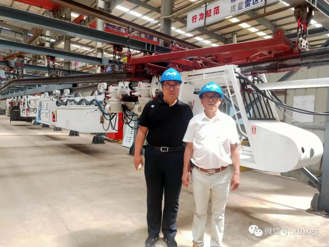 遼寧省煤監(jiān)局張克明局長(zhǎng)一行蒞臨【湘潭恒欣】參觀(guān)調(diào)研